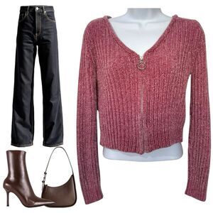 SO Women’s Cropped Long Sleeve Zip Sweater Medium